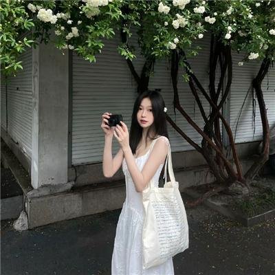 爱并离别着